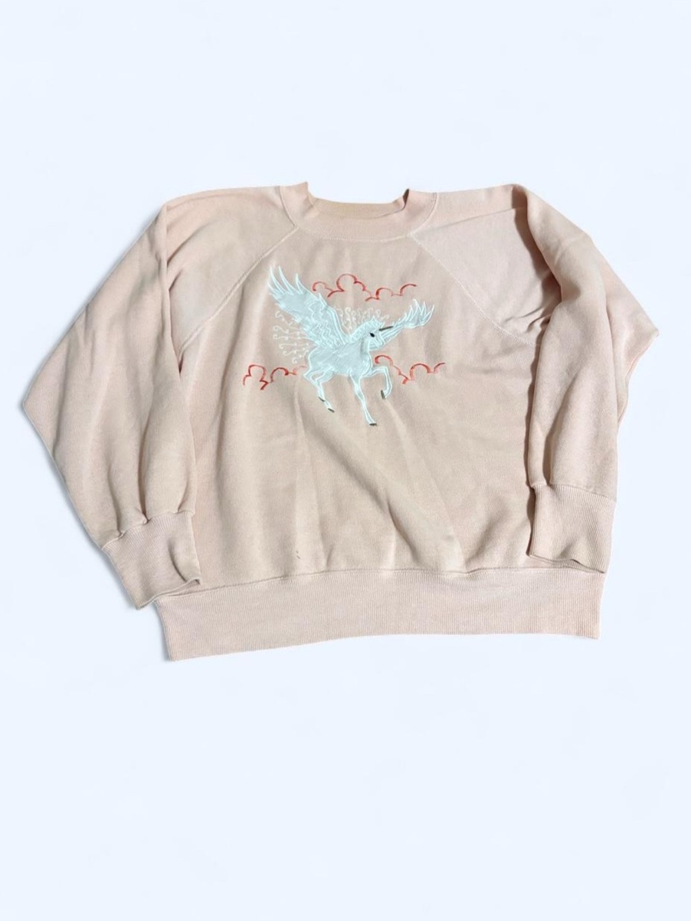 80s peachy pink embroidered appliqué Pegasus unicorn crewneck sweatshirt
